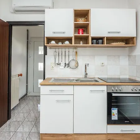 Apartment Napros Nin