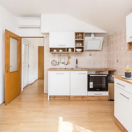 Apartment Napros *