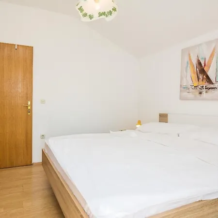 Apartment Napros Nin