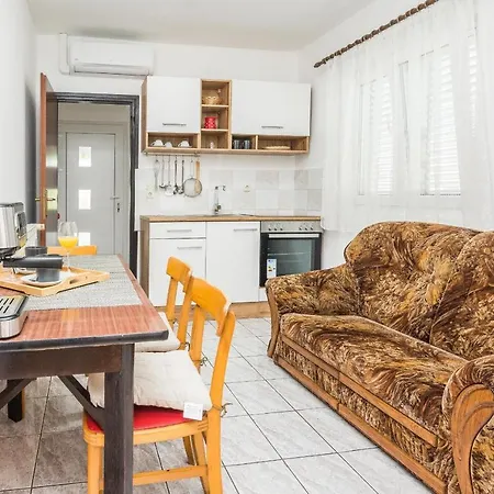 Διαμέρισμα Napros Nin